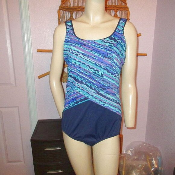 Lands End One Piece Swimsuit Womens 14 D Bra Tummy Control UPF Metallic Waves - Picture 1 of 7